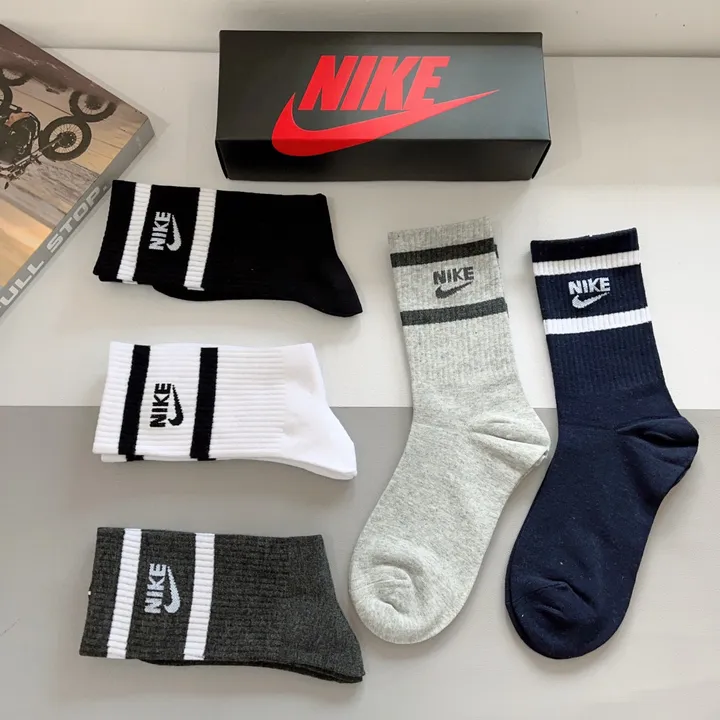 スーパーコピー ナイキ 靴下