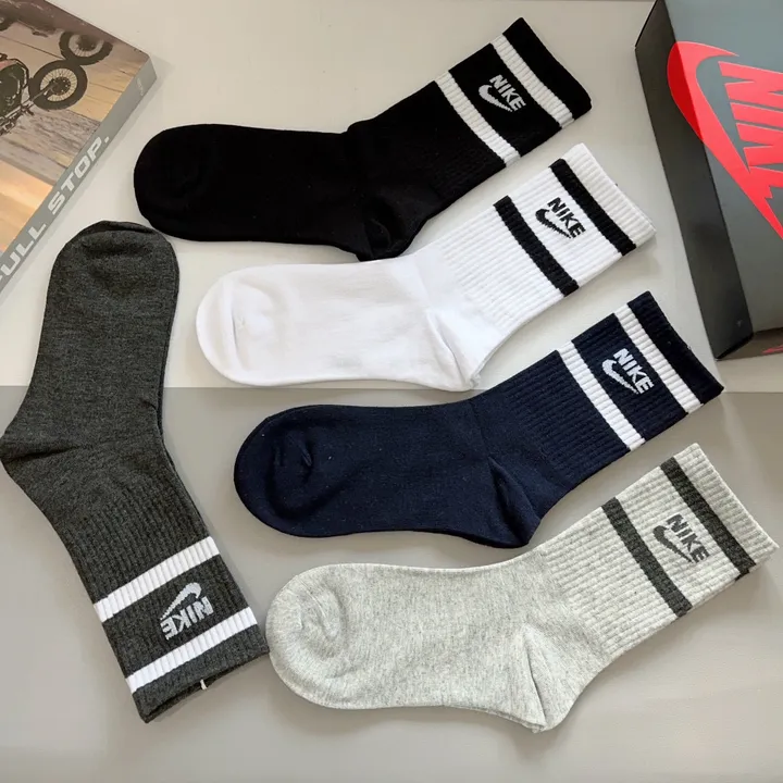 スーパーコピー ナイキ 靴下