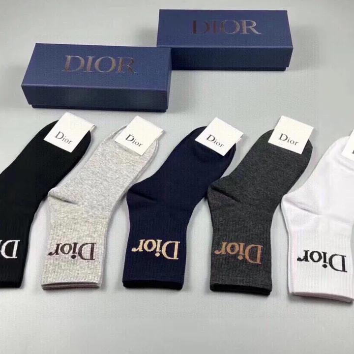 スーパーコピー ディオール 靴下