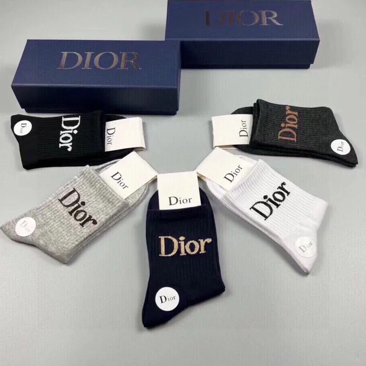 スーパーコピー ディオール 靴下