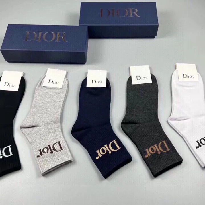 スーパーコピー ディオール 靴下