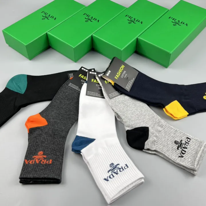 スーパーコピー バレンシアガ 靴下