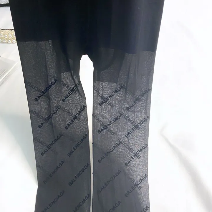 スーパーコピー バレンシアガ 靴下