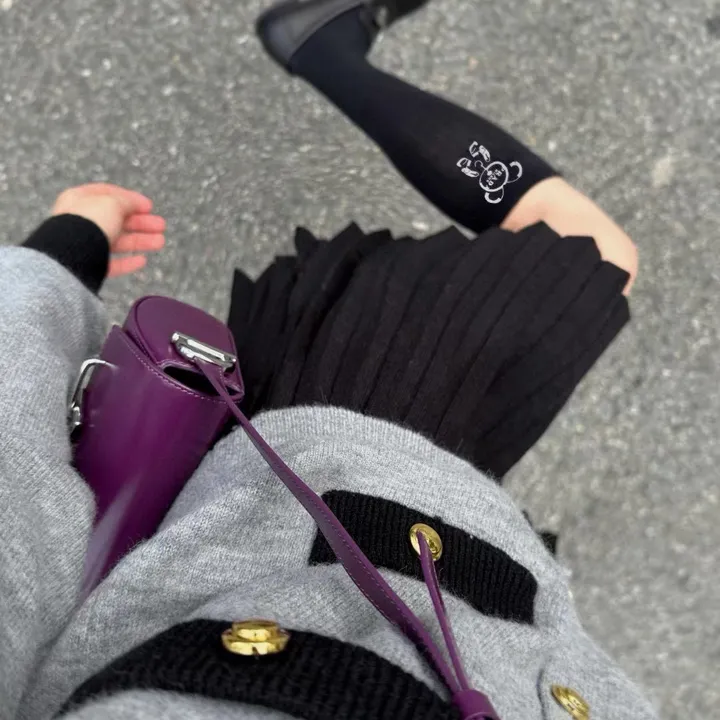 スーパーコピー プラダ 靴下