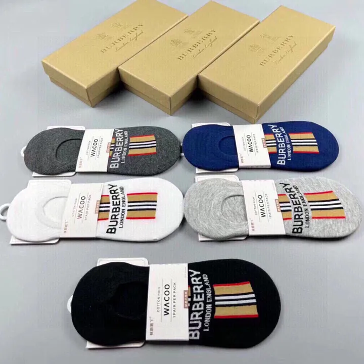 スーパーコピー バーバリー ス 靴下