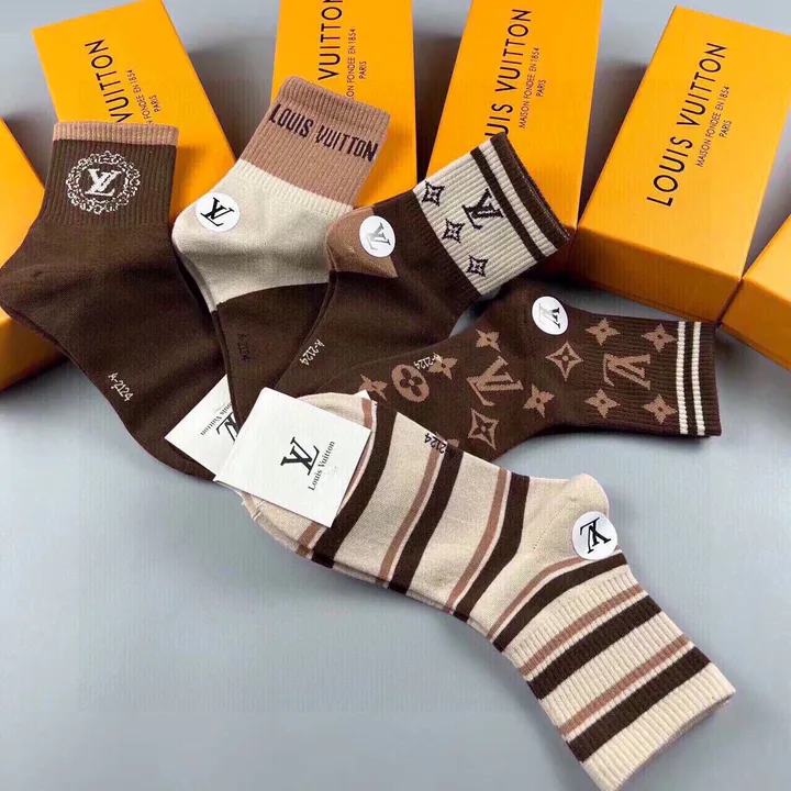 スーパーコピー ルイヴィトン 靴下