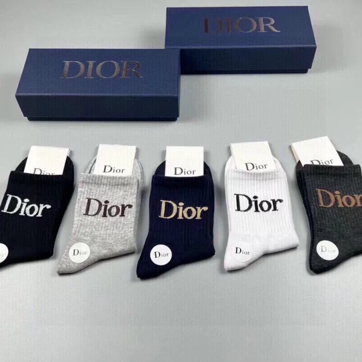 スーパーコピー ディオール 靴下