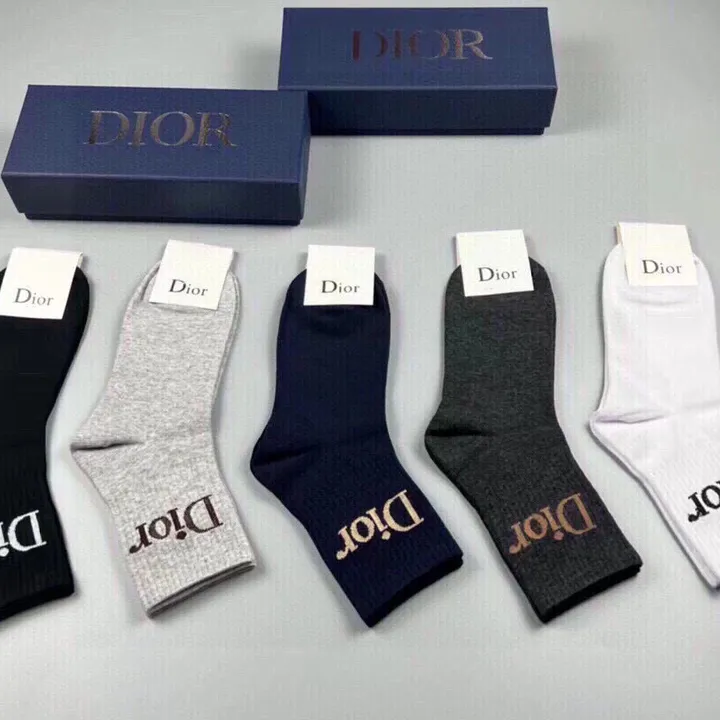スーパーコピー ディオール 靴下