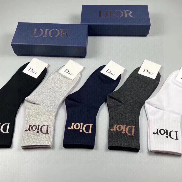 スーパーコピー ディオール 靴下