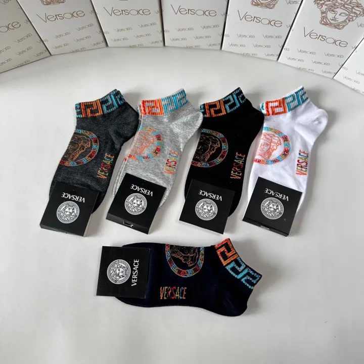 スーパーコピー ヴェルサーチ 靴下