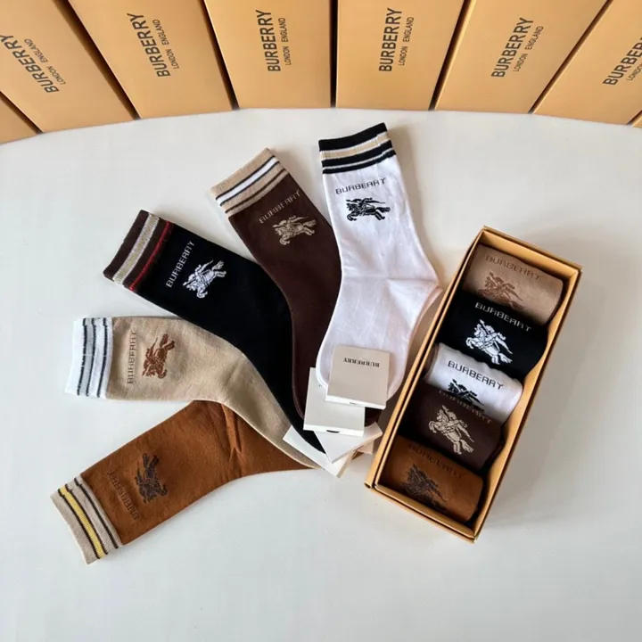 スーパーコピー バーバリー ス 靴下