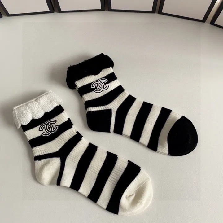 スーパーコピー シャネル 靴下