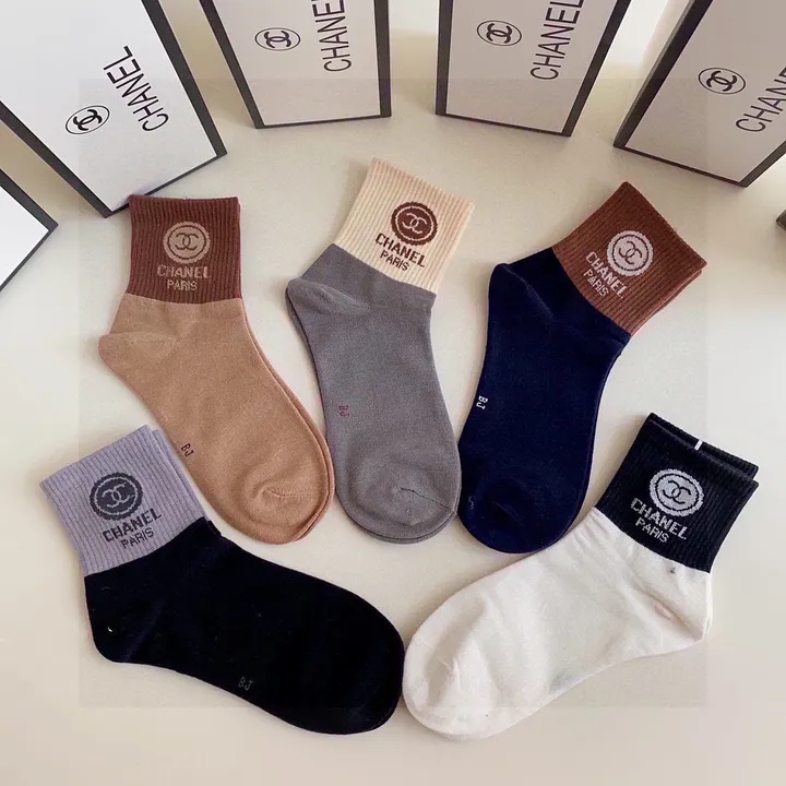 スーパーコピー シャネル 靴下