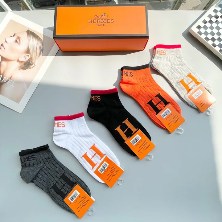 スーパーコピー シャネル 靴下