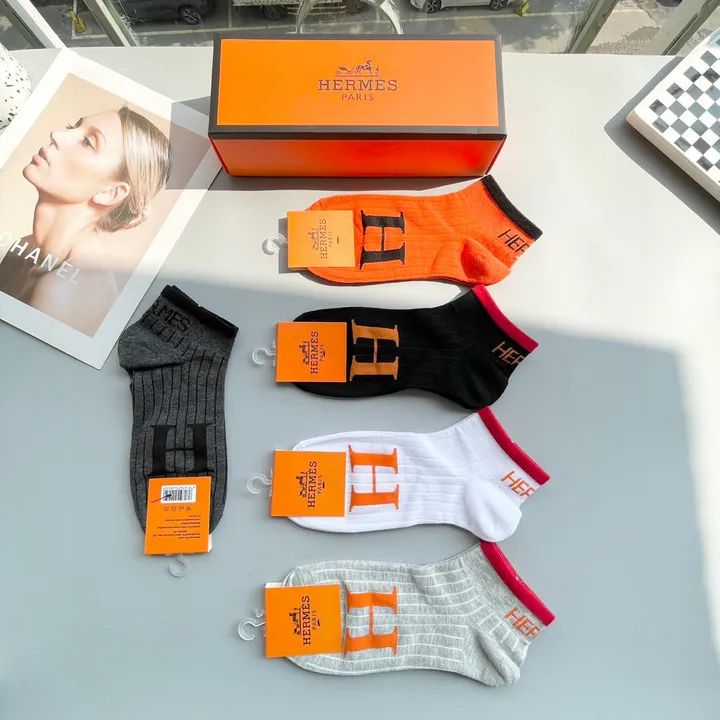 スーパーコピー シャネル 靴下