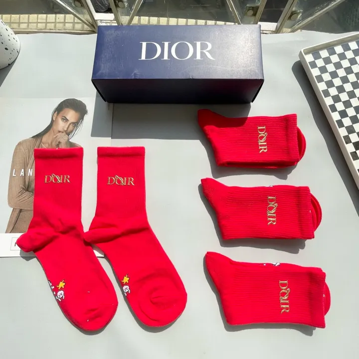 スーパーコピー ディオール 靴下