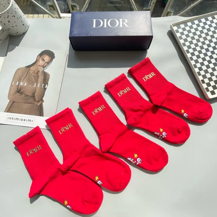 スーパーコピー ディオール 靴下
