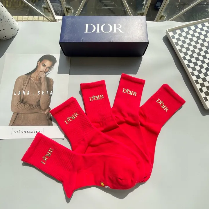 スーパーコピー ディオール 靴下