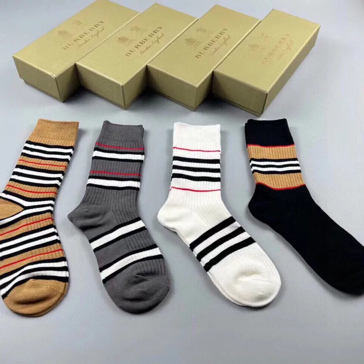 スーパーコピー バーバリー ス 靴下