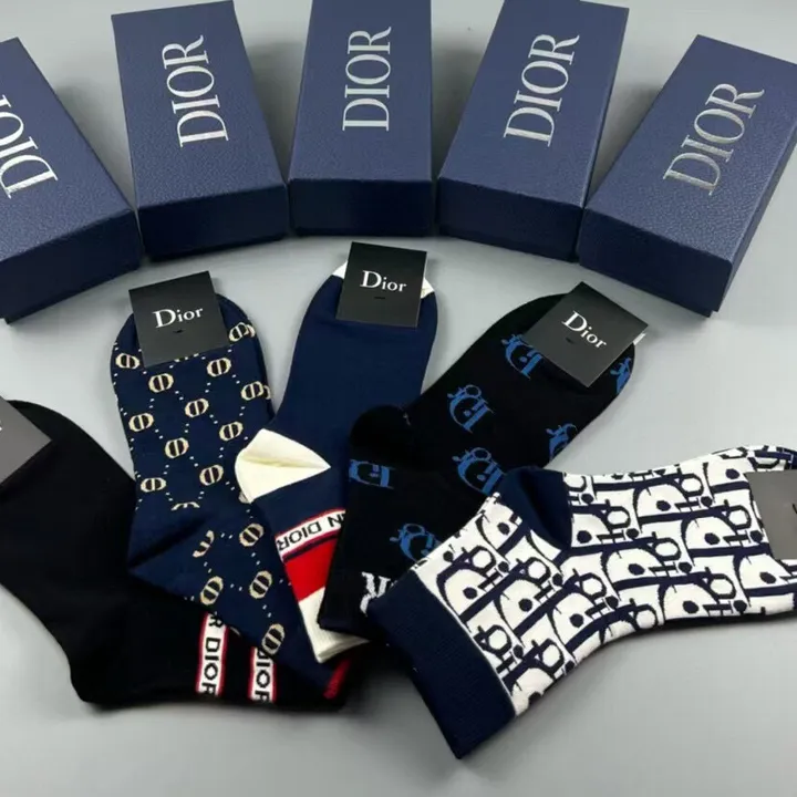 スーパーコピー ディオール 靴下