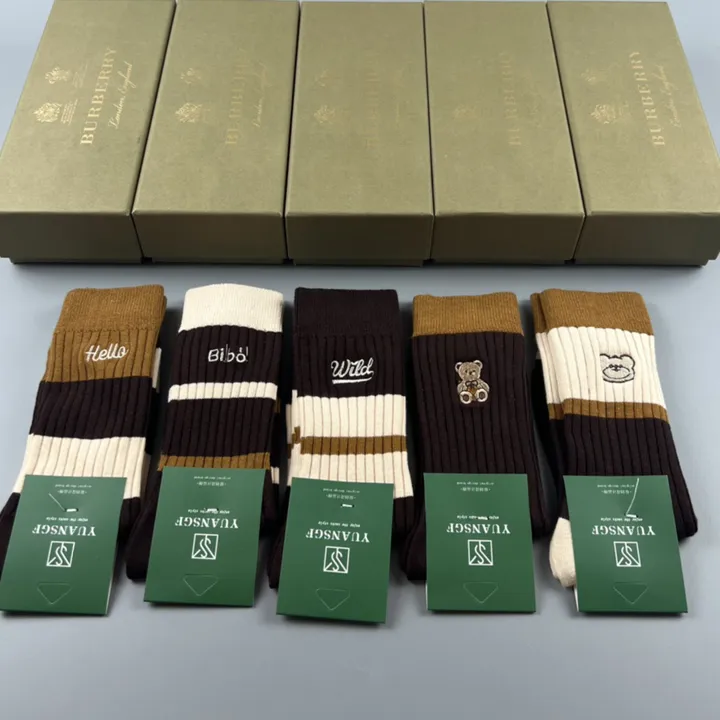 スーパーコピー バーバリー ス 靴下