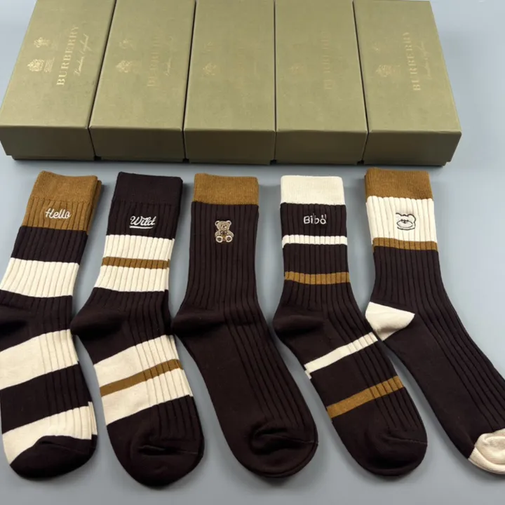 スーパーコピー バーバリー ス 靴下