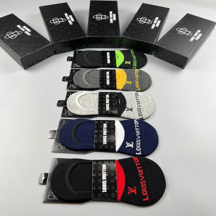 スーパーコピー ルイヴィトン 靴下