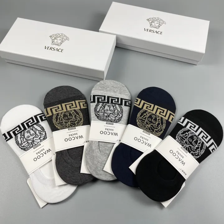 スーパーコピー ヴェルサーチ 靴下