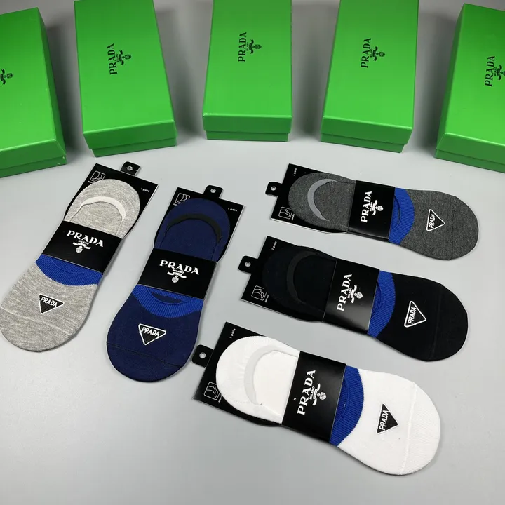 スーパーコピー バレンシアガ 靴下