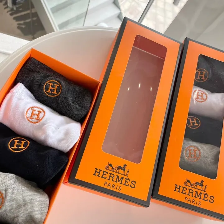 スーパーコピー シャネル 靴下