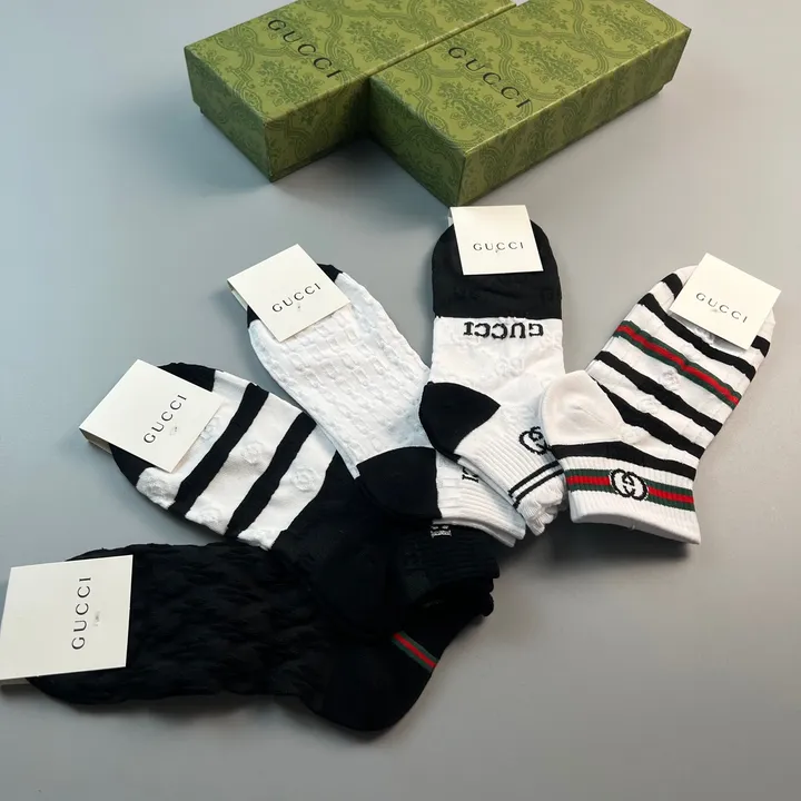 スーパーコピー グッチ 靴下