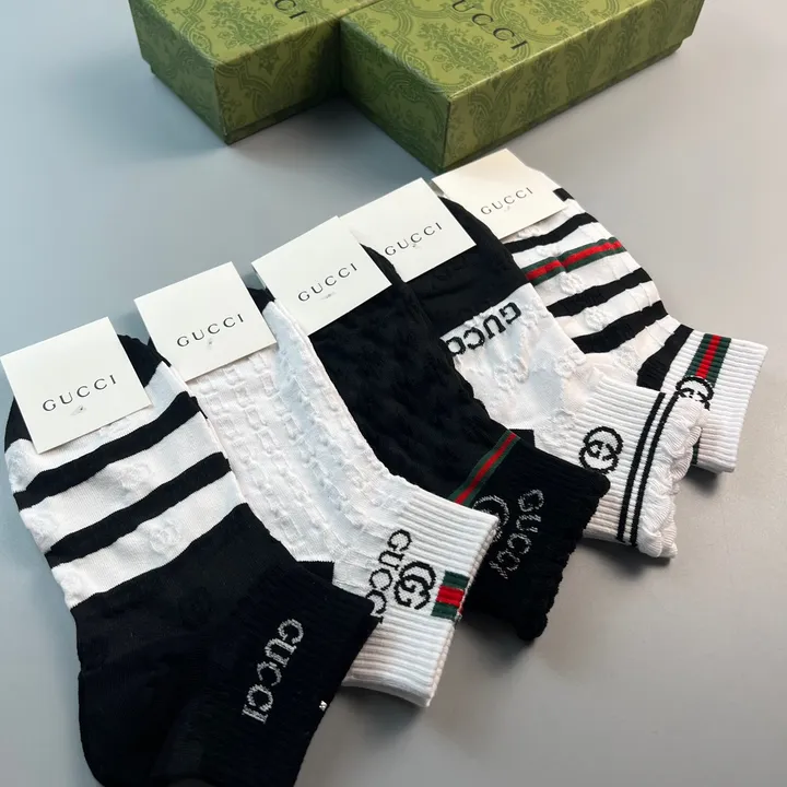 スーパーコピー グッチ 靴下