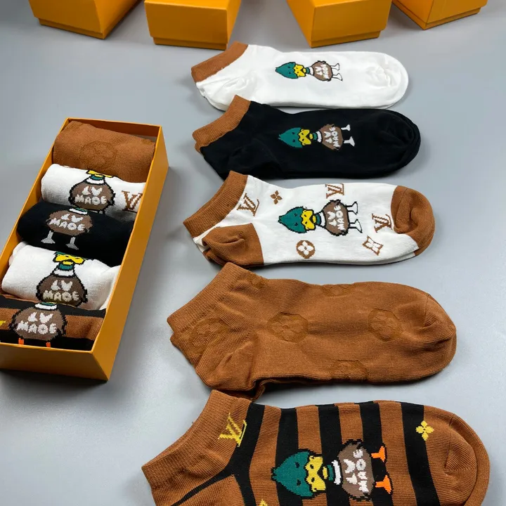 スーパーコピー エルメス 靴下