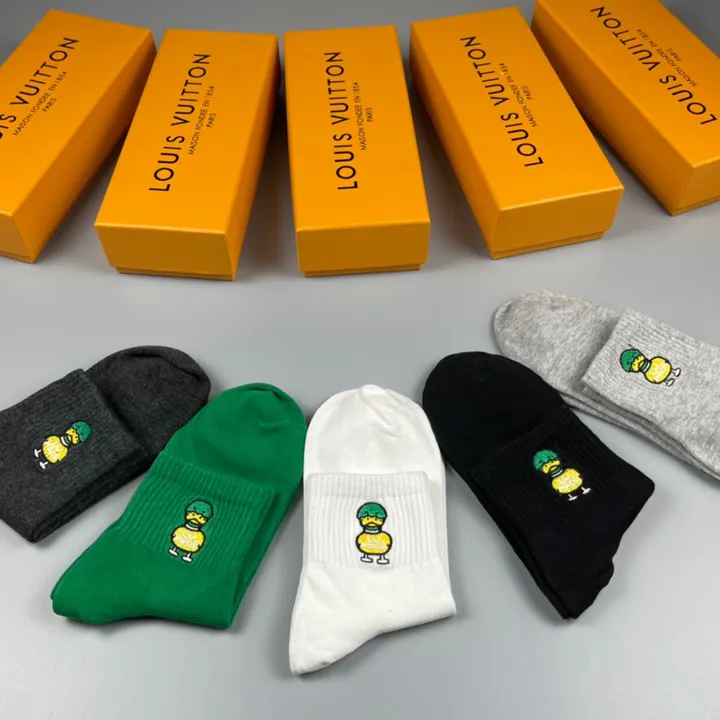 スーパーコピー ルイヴィトン 靴下
