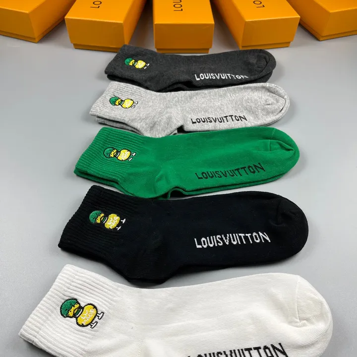 スーパーコピー ルイヴィトン 靴下