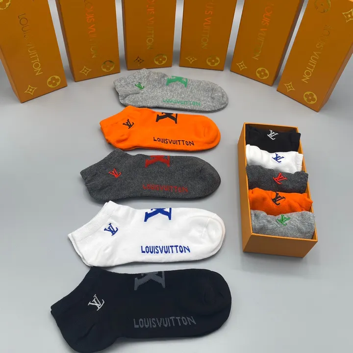 スーパーコピー ルイヴィトン 靴下
