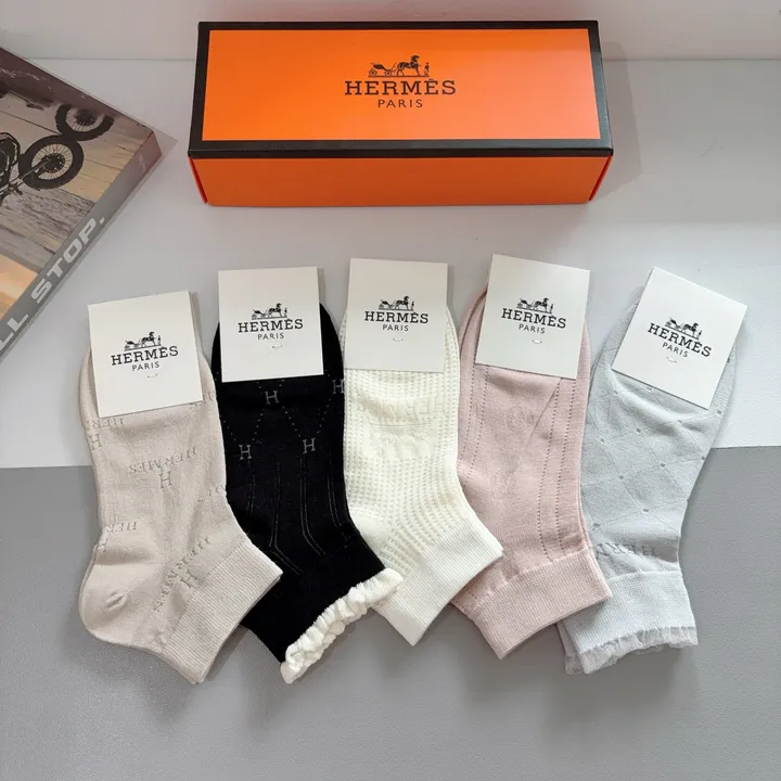 スーパーコピー シャネル 靴下