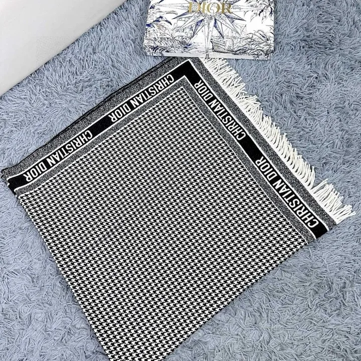 スーパーコピー ディオール マフラー