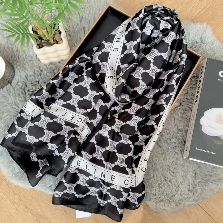 スーパーコピー セリーヌ マフラー