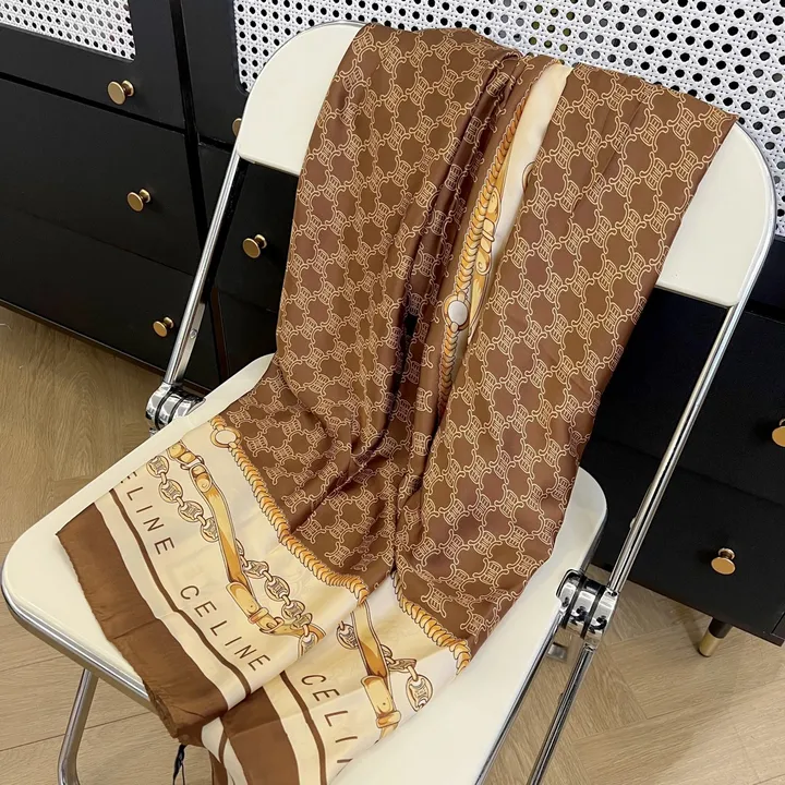 スーパーコピー セリーヌ マフラー