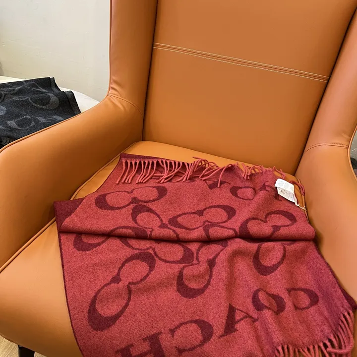 スーパーコピー コーチ マフラー