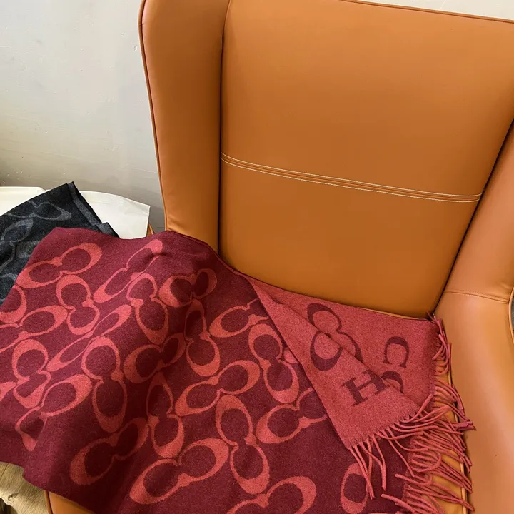 スーパーコピー コーチ マフラー