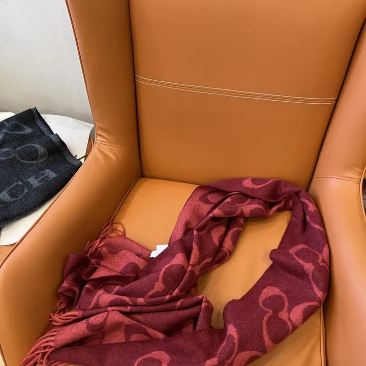 スーパーコピー コーチ マフラー