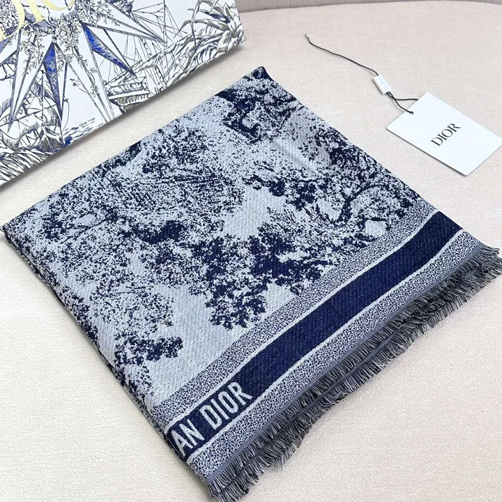 スーパーコピー ディオール マフラー