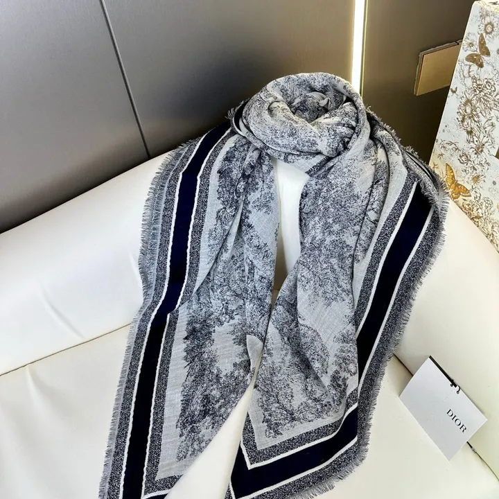 スーパーコピー ディオール マフラー