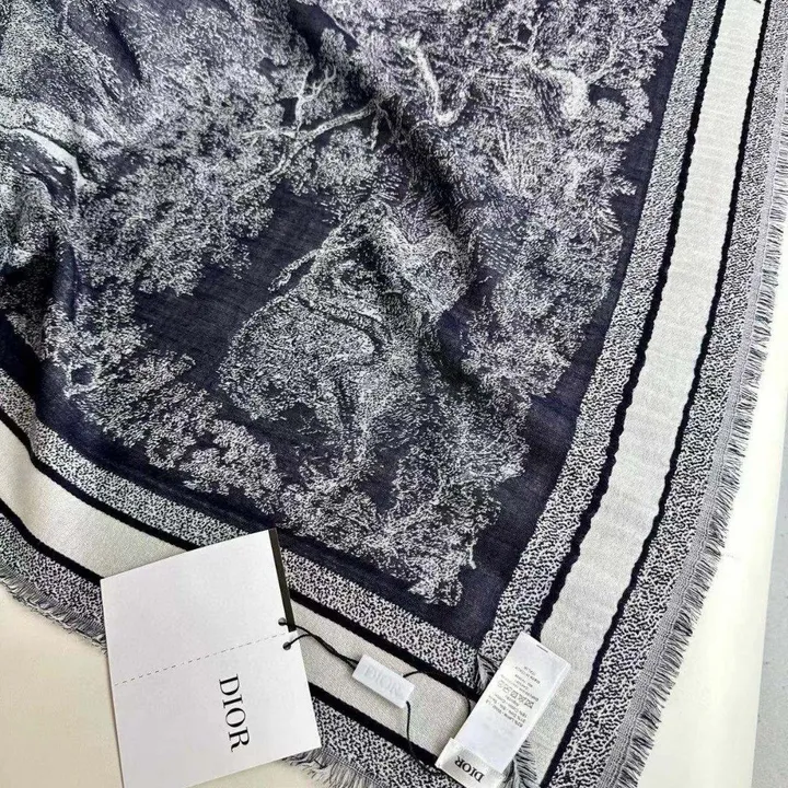 スーパーコピー ディオール マフラー