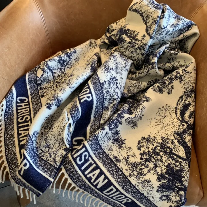 スーパーコピー ディオール マフラー