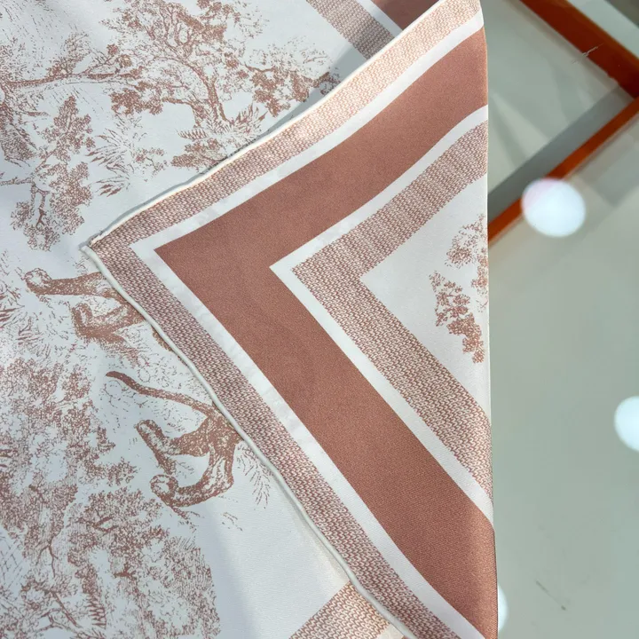 スーパーコピー ディオール マフラー