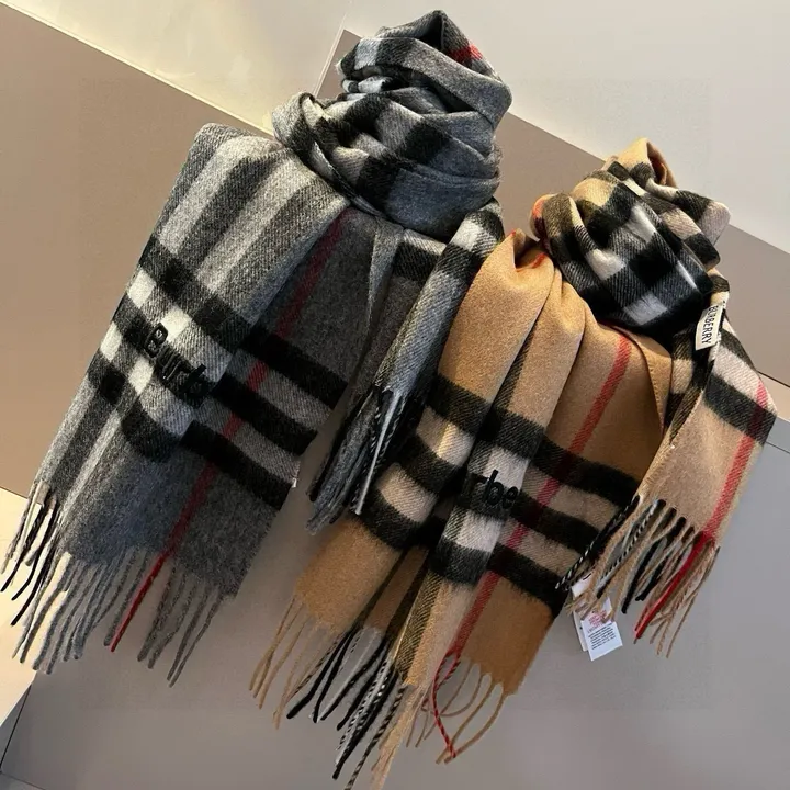 スーパーコピー バーバリー ス マフラー