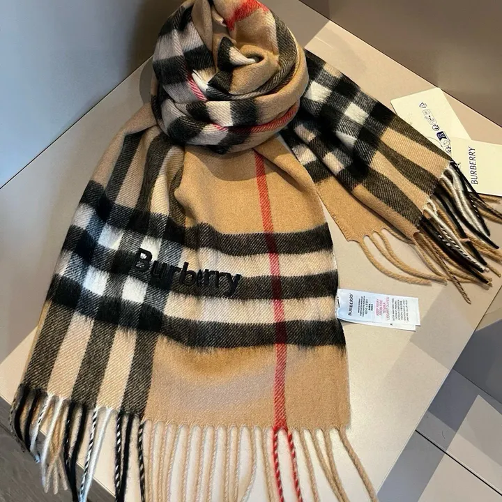 スーパーコピー バーバリー ス マフラー